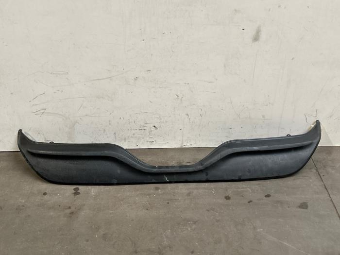 Begagnade Diffuser, bakre stötfångare Mercedes A-Klasse Pris € 42,35 Inklusive moms erbjuds av Autoparts Van De Velde