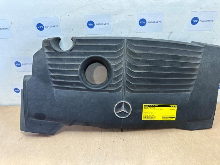 Gebrauchte Abdeckblech Motor Mercedes B (W246/W242) 1.6 B-180 BlueEFFICIENCY Turbo 16V Preis € 36,30 Mit Mehrwertsteuer angeboten von Autoparts Van De Velde