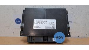 Usagé Module (divers) Mercedes E (W213) E-180 1.6 Turbo 16V Prix € 60,50 Prix TTC proposé par Autoparts Van De Velde