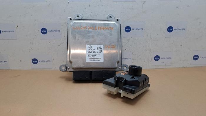 Ignition lock + computer Mercedes C (C205), 2015 / 2023 C-250d 2.2 16V BlueTEC 4-Matic, Compartment, 2-dr, Diesel, 2.143cc, 150kW (204pk), 4x4, OM651921, 2016-04 / 2018-05, 205.309 (Used)