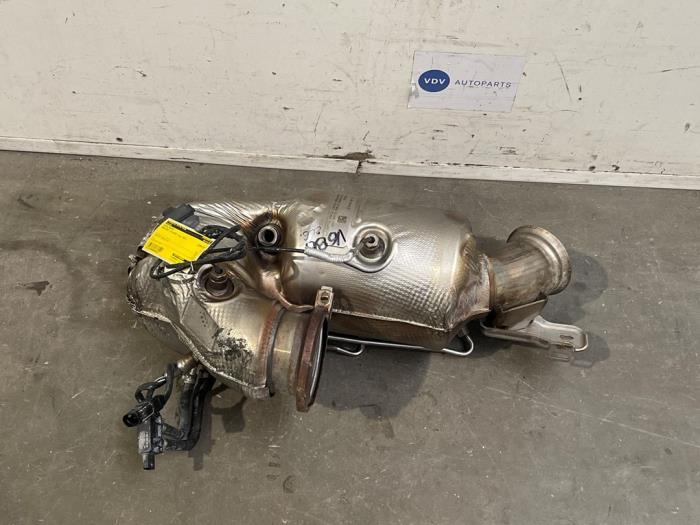 Usagé Catalyseur Mercedes C (W206) C-300 e 2.0 Turbo 4-Matic Prix € 605,00 Prix TTC proposé par Autoparts Van De Velde