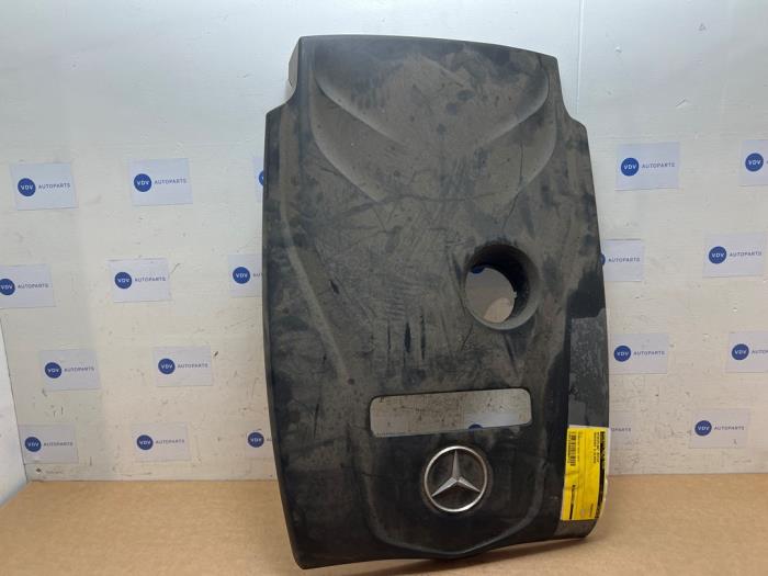 Gebrauchte Abdeckblech Motor Mercedes E (W213) E-300de 2.0 Turbo 16V 4-Matic Preis € 36,30 Mit Mehrwertsteuer angeboten von Autoparts Van De Velde