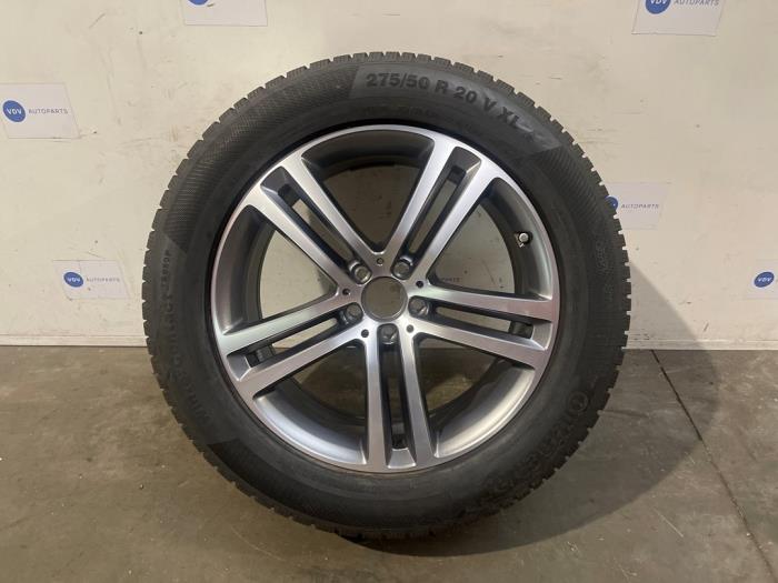 Begagnade Hjul + vinterdäck Mercedes GLE (V167) 300d EQ Boost 2.0 Turbo 16V 4-Matic Pris € 302,50 Inklusive moms erbjuds av Autoparts Van De Velde