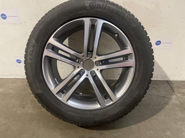 Begagnade Hjul + vinterdäck Mercedes GLE (V167) 300d EQ Boost 2.0 Turbo 16V 4-Matic Pris € 302,50 Inklusive moms erbjuds av Autoparts Van De Velde