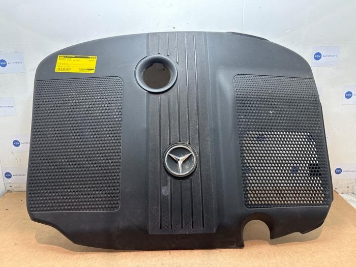 Used Engine cover Mercedes E (W212) E-200 CDI 16V BlueEfficiency,BlueTEC Price € 36,30 Inclusive VAT offered by Autoparts Van De Velde