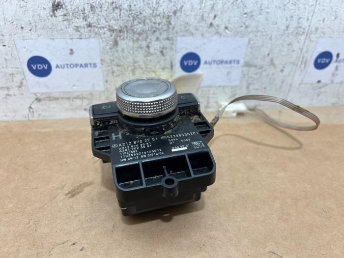 Used On-board computer controller Mercedes E (W212) E-200 CDI 16V BlueEfficiency,BlueTEC Price € 72,60 Inclusive VAT offered by Autoparts Van De Velde