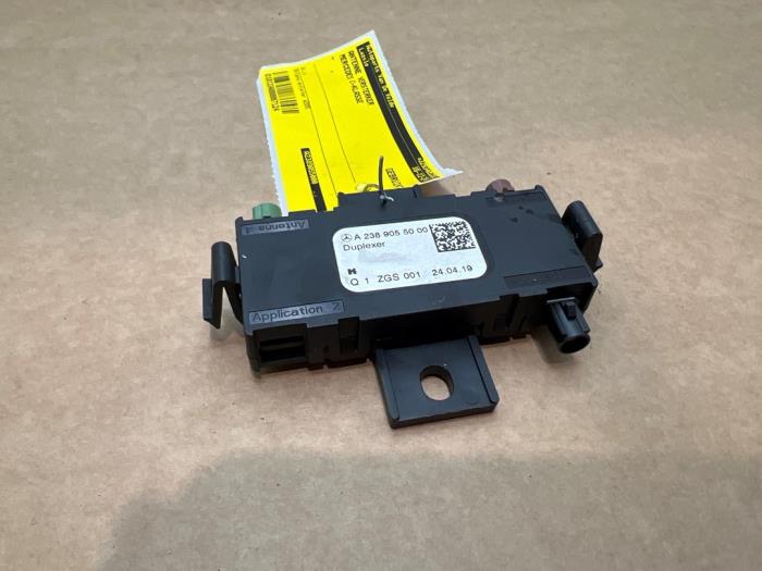 Antenna Amplifier Mercedes C - A2389055000