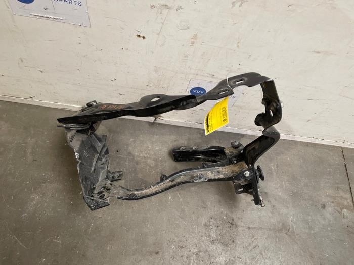 Gebrauchte Scheinwerfer Fitting Mercedes E (W212) E-200 CDI 16V BlueEfficiency,BlueTEC Preis € 60,50 Mit Mehrwertsteuer angeboten von Autoparts Van De Velde