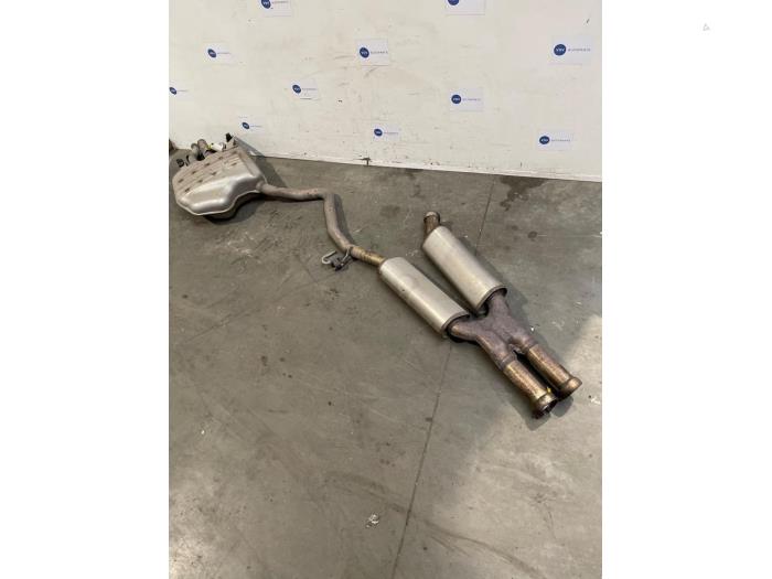 Gebrauchte Auspuff Enddämpfer Mercedes S (222.0/222.1) 3.0 S-560 e 24V Preis € 181,50 Mit Mehrwertsteuer angeboten von Autoparts Van De Velde