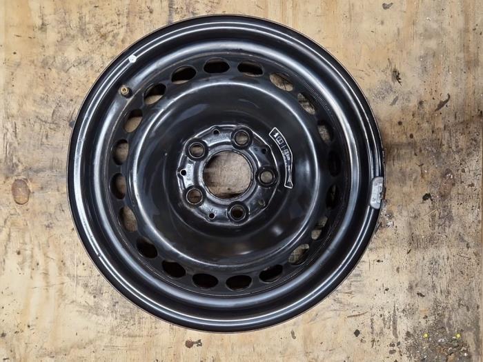 Używane Obrecz Mercedes C (W203) 1.8 C-200K 16V Cena € 30,25 Z VAT oferowane przez Autoparts Van De Velde
