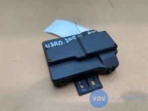 Gebrauchte Pyrofuse Mercedes E (W213) E-180 1.6 Turbo 16V Preis € 36,30 Mit Mehrwertsteuer angeboten von Autoparts Van De Velde