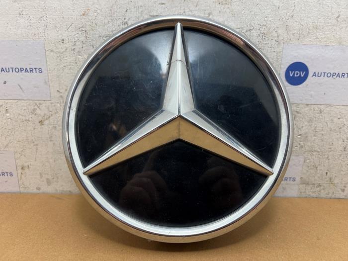 Gebrauchte Stern Mercedes E (W213) E-200 2.0 Turbo 16V Preis € 42,35 Mit Mehrwertsteuer angeboten von Autoparts Van De Velde