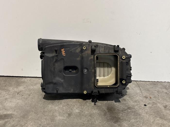 Begagnade Luftfilterhus Mercedes E (C207) E-250 CDI,BlueTEC,d 16V Pris € 36,30 Inklusive moms erbjuds av Autoparts Van De Velde