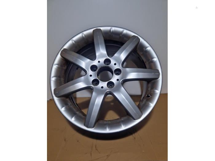 Używane Obrecz Mercedes C (W203) 1.8 C-200K 16V Cena € 48,40 Z VAT oferowane przez Autoparts Van De Velde