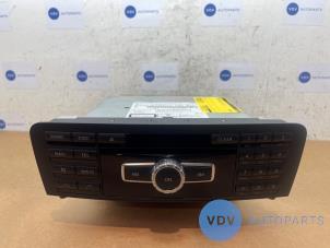 Usados Radio Mercedes B (W246) 1.8 B-180 CDI BlueEFFICIENCY 16V Precio € 121,00 IVA incluido ofrecido por Autoparts Van De Velde