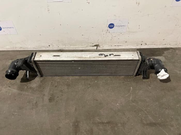 Usados Intercooler Mercedes E (R207) E-350 CDI BlueEfficiency 3.0 V6 24V Precio € 60,50 IVA incluido ofrecido por Autoparts Van De Velde