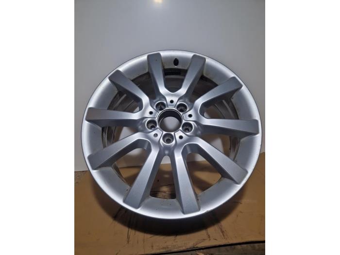 Gebrauchte Felge Mercedes ML II (164/4JG) 4.0 ML-450 CDI 4-Matic V8 32V Preis € 90,75 Mit Mehrwertsteuer angeboten von Autoparts Van De Velde
