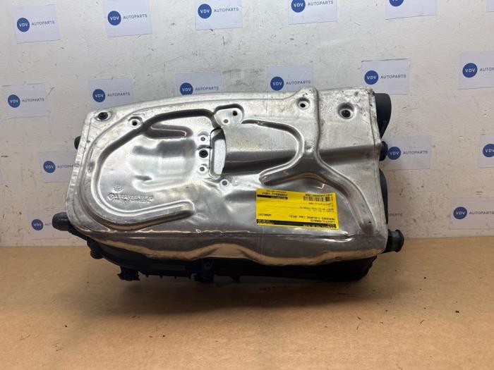 Begagnade Luftfilterhus Mercedes C Estate (S204) 2.2 C-220 CDI 16V BlueEfficiency Pris € 42,35 Inklusive moms erbjuds av Autoparts Van De Velde