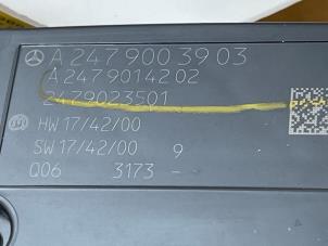 On-board computer controller from a Mercedes-Benz CLA Shooting Brake (118.6) 1.3 CLA-250 e Turbo 16V 2023