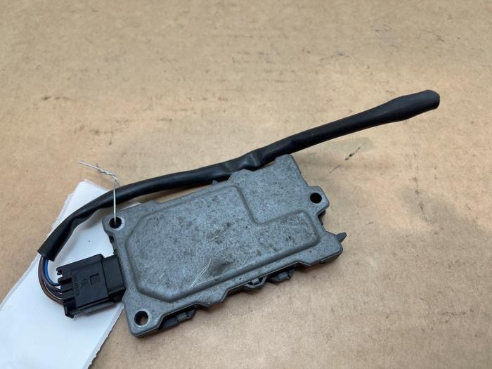 Begagnade Luftkvalitetssensor Mercedes E (W210) 2.0 E-200 D 16V Pris € 60,50 Inklusive moms erbjuds av Autoparts Van De Velde