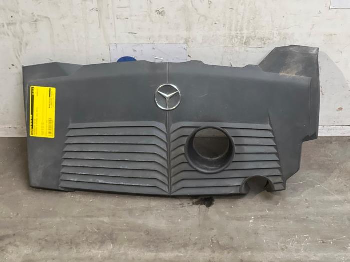 Gebrauchte Abdeckblech Motor Mercedes B (W246/W242) 2.0 B-250 BlueEFFICIENCY Turbo 16V Preis € 36,30 Mit Mehrwertsteuer angeboten von Autoparts Van De Velde