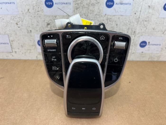 Usagé Commande ordinateur de bord Mercedes CLS (C257) 350d 2.9 24V 4-Matic Prix € 108,90 Prix TTC proposé par Autoparts Van De Velde