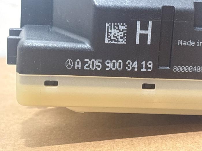 Ignition lock + computer from a Mercedes-Benz C Estate (S205) C-220 CDI BlueTEC, C-220 d 2.2 16V 2017