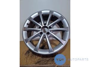 Begagnade Hjul Mercedes A (177.0) 1.3 A-200 Turbo Mild Hybrid Pris € 90,75 Inklusive moms erbjuds av Autoparts Van De Velde