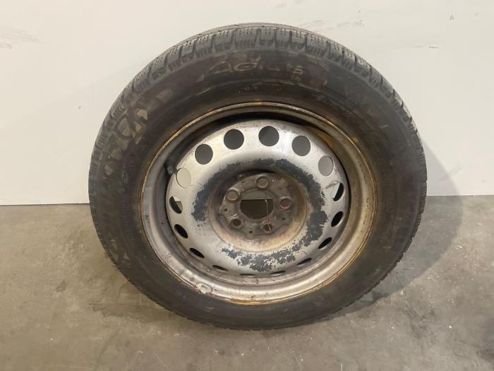 Begagnade Hjul + vinterdäck Mercedes Vito (447.6) 2.2 114 CDI 16V Pris € 42,35 Inklusive moms erbjuds av Autoparts Van De Velde
