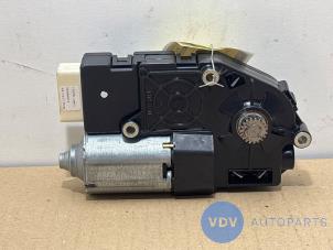 Usados Motor de techo deslizante Mercedes C AMG (C204) 6.2 C-63 AMG V8 32V Precio de solicitud ofrecido por Autoparts Van De Velde