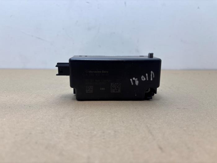 Ignition lock + computer from a Mercedes-Benz A (177.0) 1.3 A-160 Turbo 16V 2020