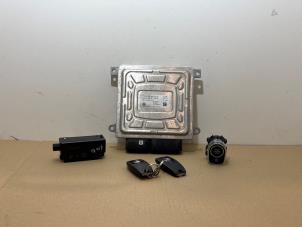 Ignition lock + computer from a Mercedes-Benz A (177.0) 1.3 A-160 Turbo 16V 2020