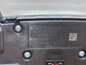 On-board computer controller from a Mercedes-Benz A (177.0) 1.3 A-200 Turbo 16V 2018