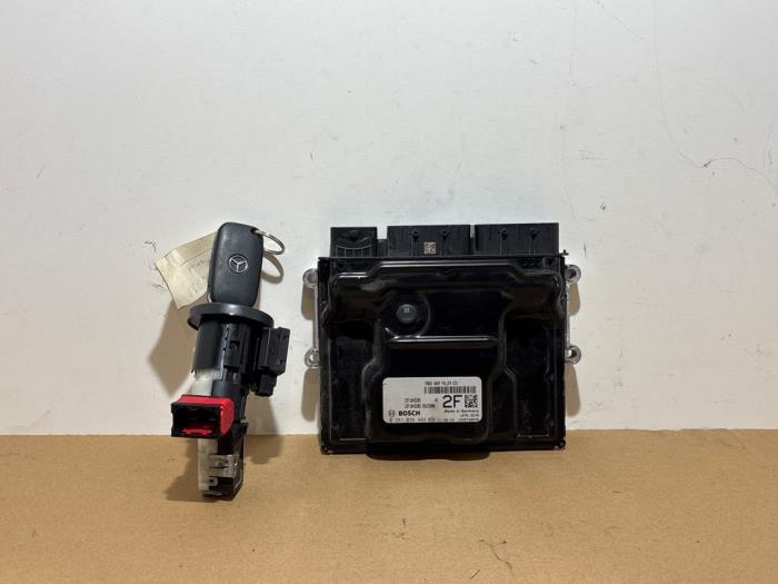 Used Ignition lock + computer Mercedes Citan (415.6) 1.5 108 CDI Price € 181,50 Inclusive VAT offered by Autoparts Van De Velde