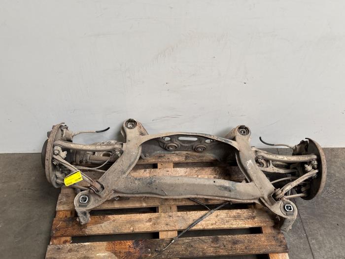 Gebrauchte Hinterachse Hinterradantrieb Mercedes SLK (R170) 2.0 200 16V Preis € 393,25 Mit Mehrwertsteuer angeboten von Autoparts Van De Velde