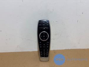 Gebrauchte Radio Fernbedienung Mercedes S (222.0/222.1) 2.1 S-300 BlueTEC Hybrid, S-300 h 16V Preis auf Anfrage angeboten von Autoparts Van De Velde