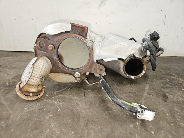 Gebrauchte Katalysator Mercedes A (177.0) 1.5 A-180d Preis € 756,25 Mit Mehrwertsteuer angeboten von Autoparts Van De Velde