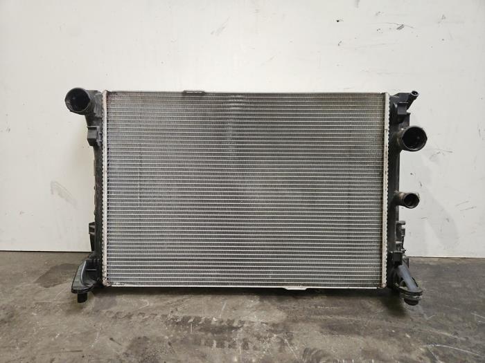 Used Radiator Mercedes C Estate (S204) 2.2 C-180 CDI 16V BlueEFFICIENCY Price € 78,65 Inclusive VAT offered by Autoparts Van De Velde