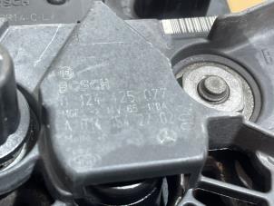 Dynamo van een Mercedes-Benz Viano (639) 2.2 CDI 16V 4x4 2006