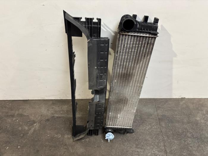 Usagé Intercooler Mercedes Sprinter 3,5t (907.6/910.6) 311 CDI 2.1 D FWD Prix € 175,45 Prix TTC proposé par Autoparts Van De Velde