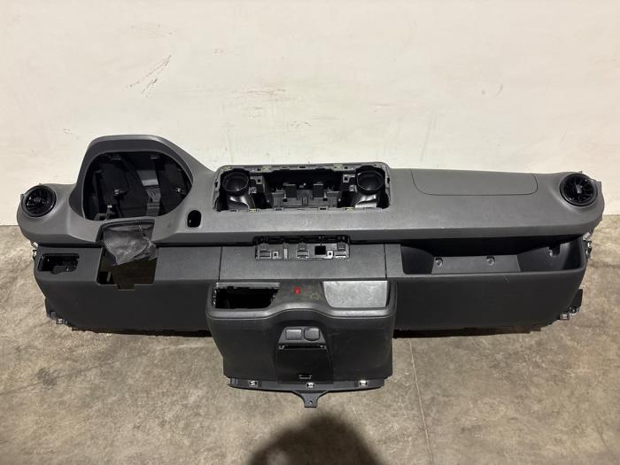 Używane Panel Mercedes Sprinter 3,5t (907.6/910.6) 311 CDI 2.1 D FWD Cena € 272,25 Z VAT oferowane przez Autoparts Van De Velde