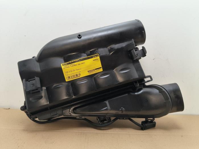 Gebrauchte Luftfiltergehäuse Mercedes G AMG (463) 5.5 G 63 AMG V8 32V Preis € 60,50 Mit Mehrwertsteuer angeboten von Autoparts Van De Velde