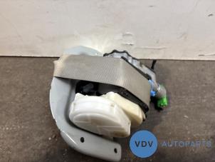Begagnade Främre säkerhetsbälte, vänster Mercedes CLK (C209) 2.6 240 V6 18V Pris € 181,50 Inklusive moms erbjuds av Autoparts Van De Velde