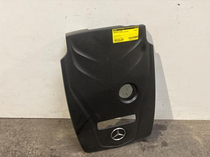 Used Engine cover Mercedes C (W205) C-200 2.0 CGI 16V Price € 60,50 Inclusive VAT offered by Autoparts Van De Velde