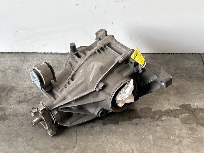 Gebrauchte Differential hinten Mercedes C (W205) C-200 2.0 CGI 16V Preis € 726,00 Mit Mehrwertsteuer angeboten von Autoparts Van De Velde