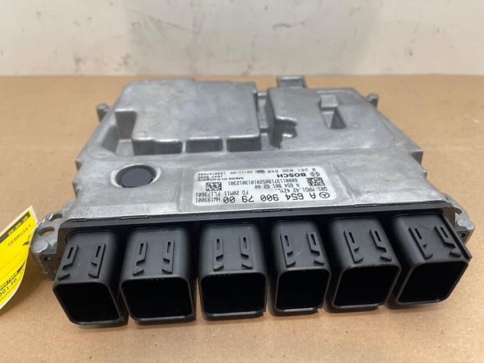 Used Ignition lock + computer Mercedes C Estate (S205) C-180d 1.6 Turbo 16V Price € 151,25 Inclusive VAT offered by Autoparts Van De Velde