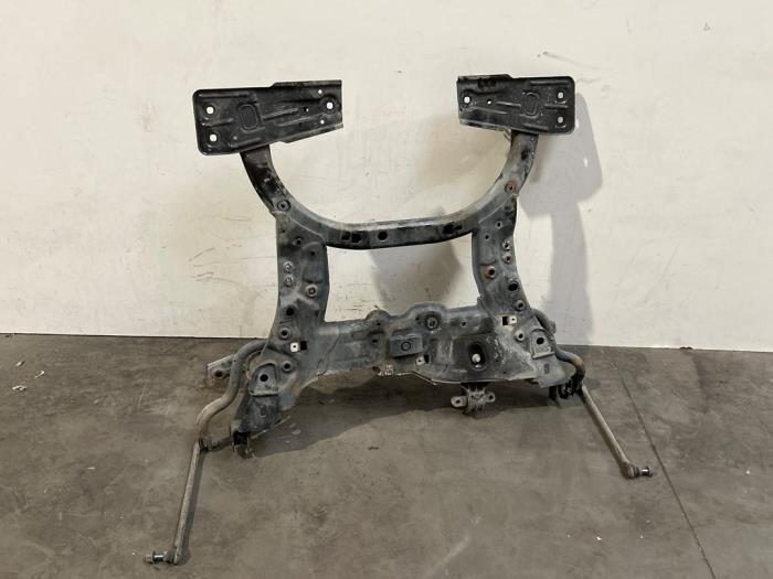 Usagé Faux châssis Mercedes B (W246/W242) 2.0 B-200 NGD 16V Prix € 151,25 Prix TTC proposé par Autoparts Van De Velde