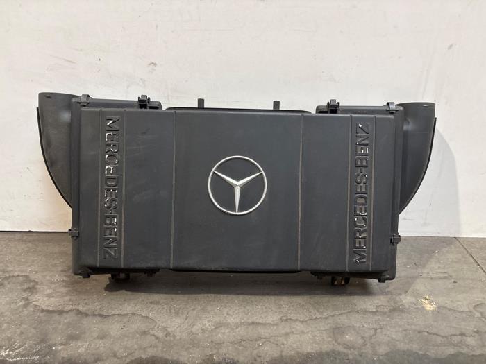 Begagnade Luftfilterhus Mercedes S (W140) 4.2 420 SE,SEL 32V (S 420) Pris € 181,50 Inklusive moms erbjuds av Autoparts Van De Velde