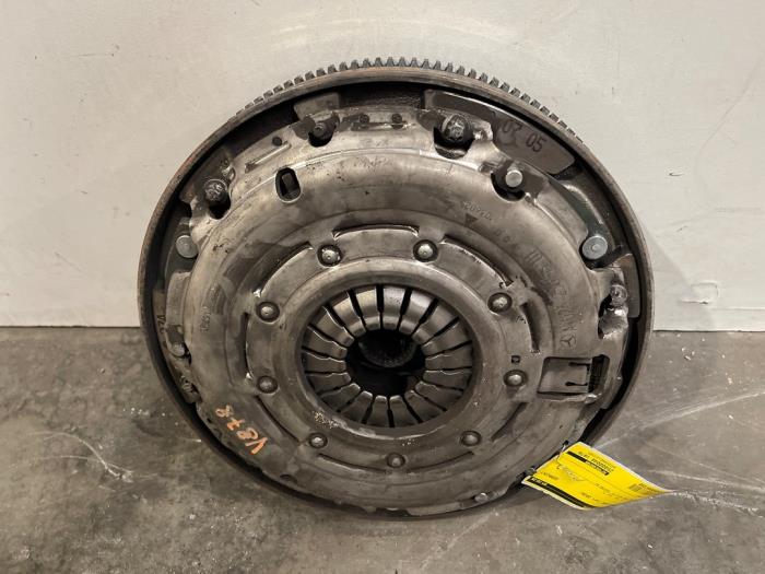 Gebrauchte Schwungrad Mercedes B (W246/W242) 2.0 B-200 NGD 16V Preis € 151,25 Mit Mehrwertsteuer angeboten von Autoparts Van De Velde