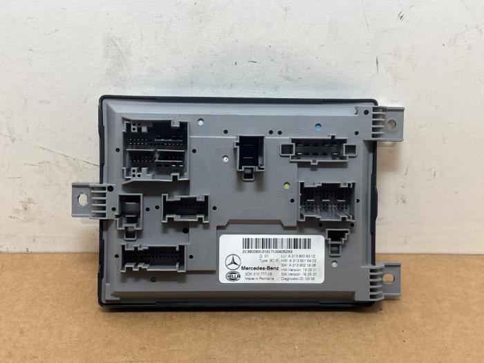 Używane Modul Comfort Mercedes E (R238) E-220d 2.0 Turbo 16V Cena € 181,50 Z VAT oferowane przez Autoparts Van De Velde